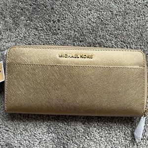 Michael Kors wallet